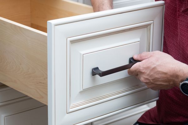 Cabinet Handle Installation in Nashua