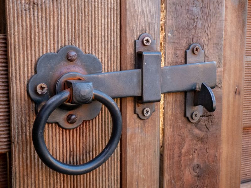 Gate Handle Replacement